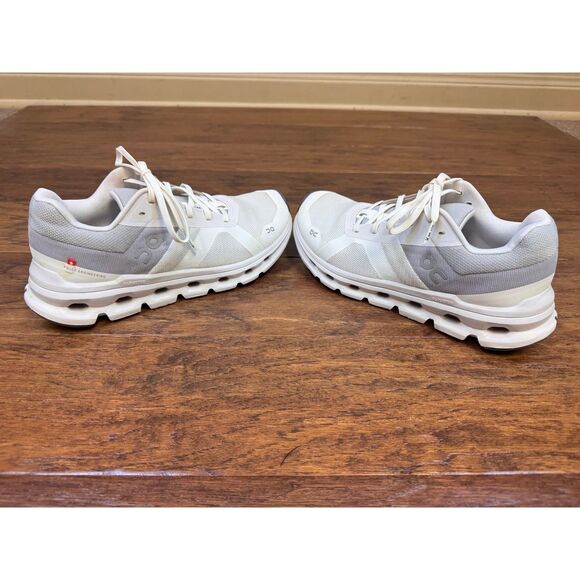 ON RUNNING ON CLOUD Cloudrunner White Frost CloudTec Cushioning, Supportive Sz 7 - Picture 5 of 9